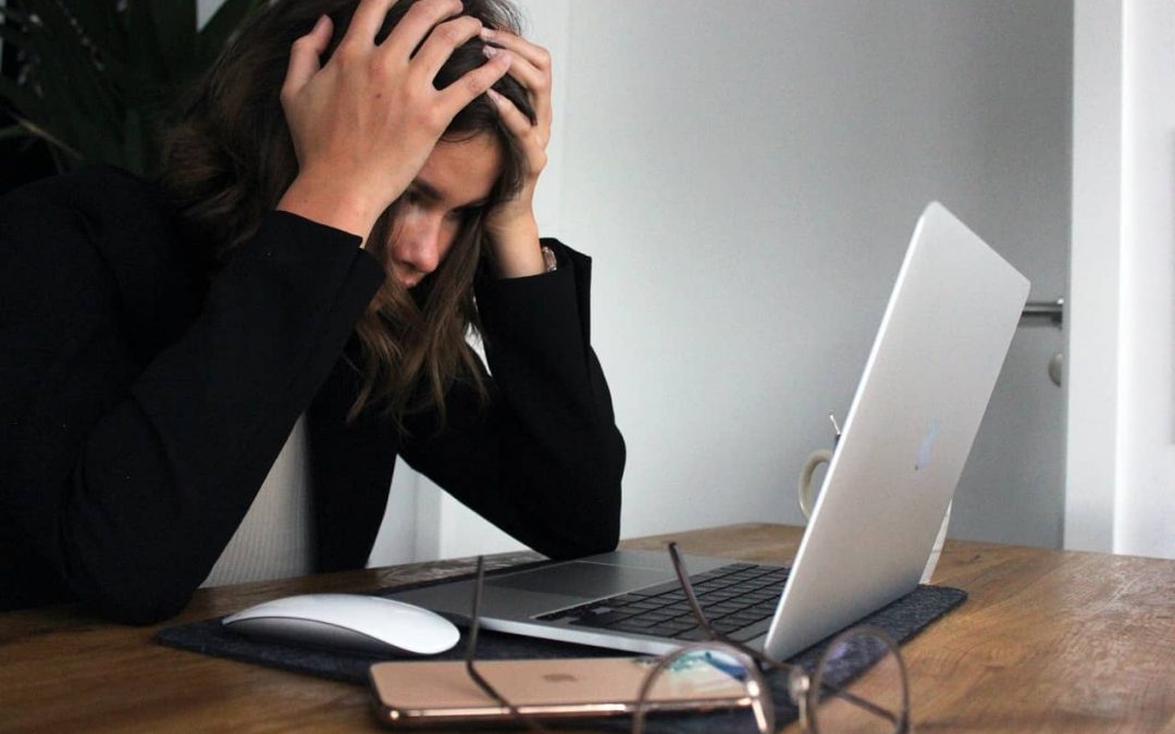 Work Addiction Symptoms and Treatments For Modern Workplace